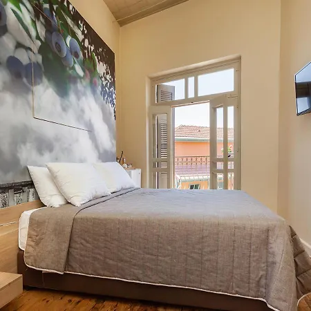 Guest house Casa Mespilea 2*