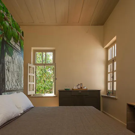 Casa Mespilea 2* Пафос
